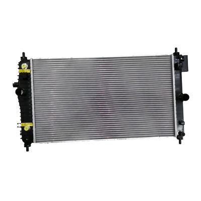 Dobra cena. 2004-2016 Chevrolet Cavalier Buick EXCELLE Aluminiowy zbiornik wody z chłodnicy do części samochodowych w Internecie