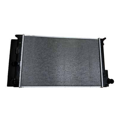 Dobra cena. TOYOTA COROLLA 1.6 1.8 MT 16400-0T010 System chłodzenia samochodów Aluminiowy zbiornik z wodą grzejnika w Internecie